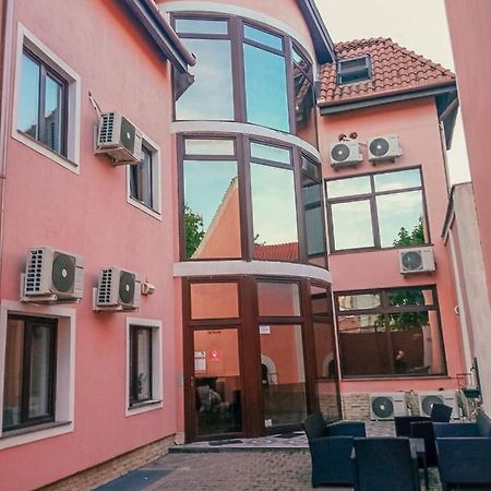Central Hostel Partener 오라데아 외부 사진