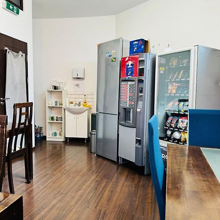 Central Hostel Partener 오라데아 외부 사진